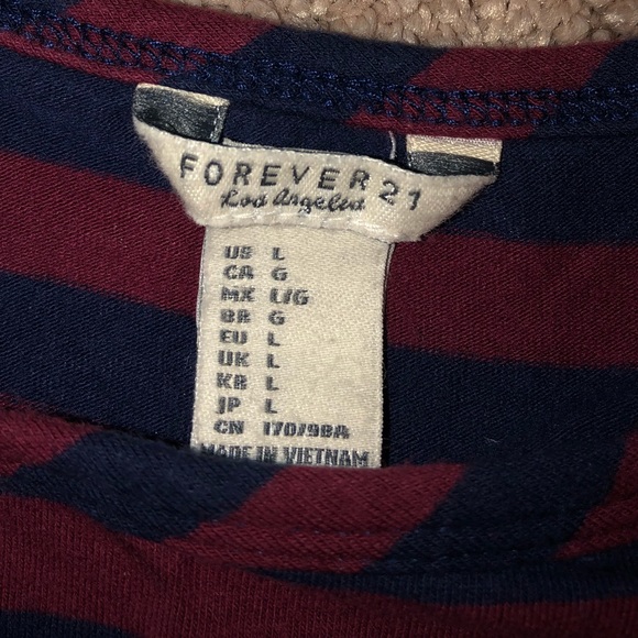 Crop Top - Picture 2 of 3